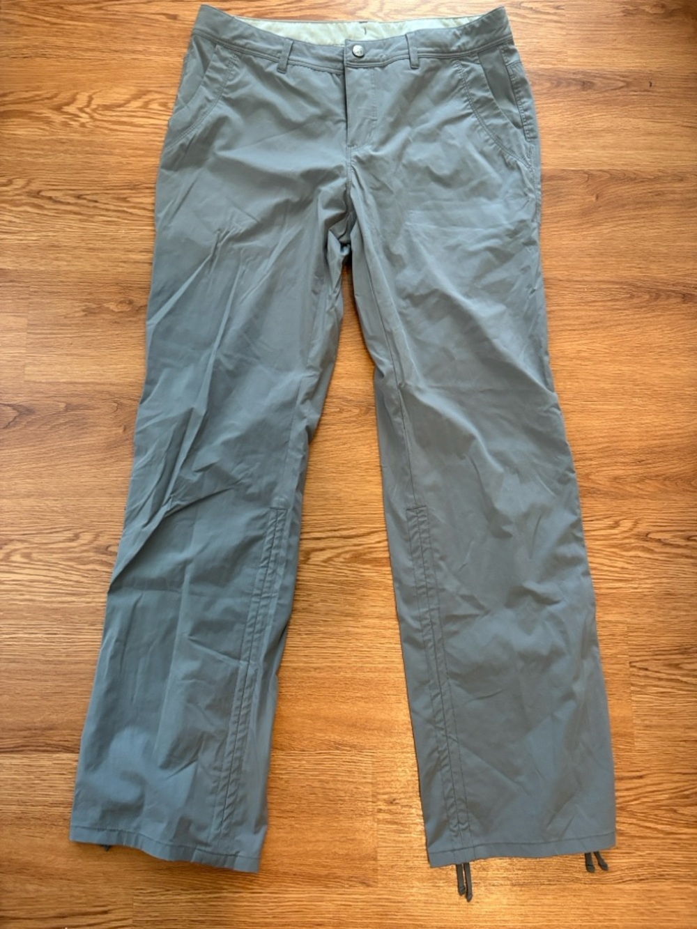REI Women's Gray Hiking Pants with Cinching sides Size 10